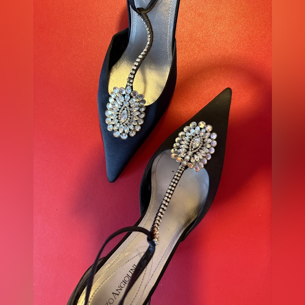Enzo Angiolini Black Heels with Rhinestone Embellishment